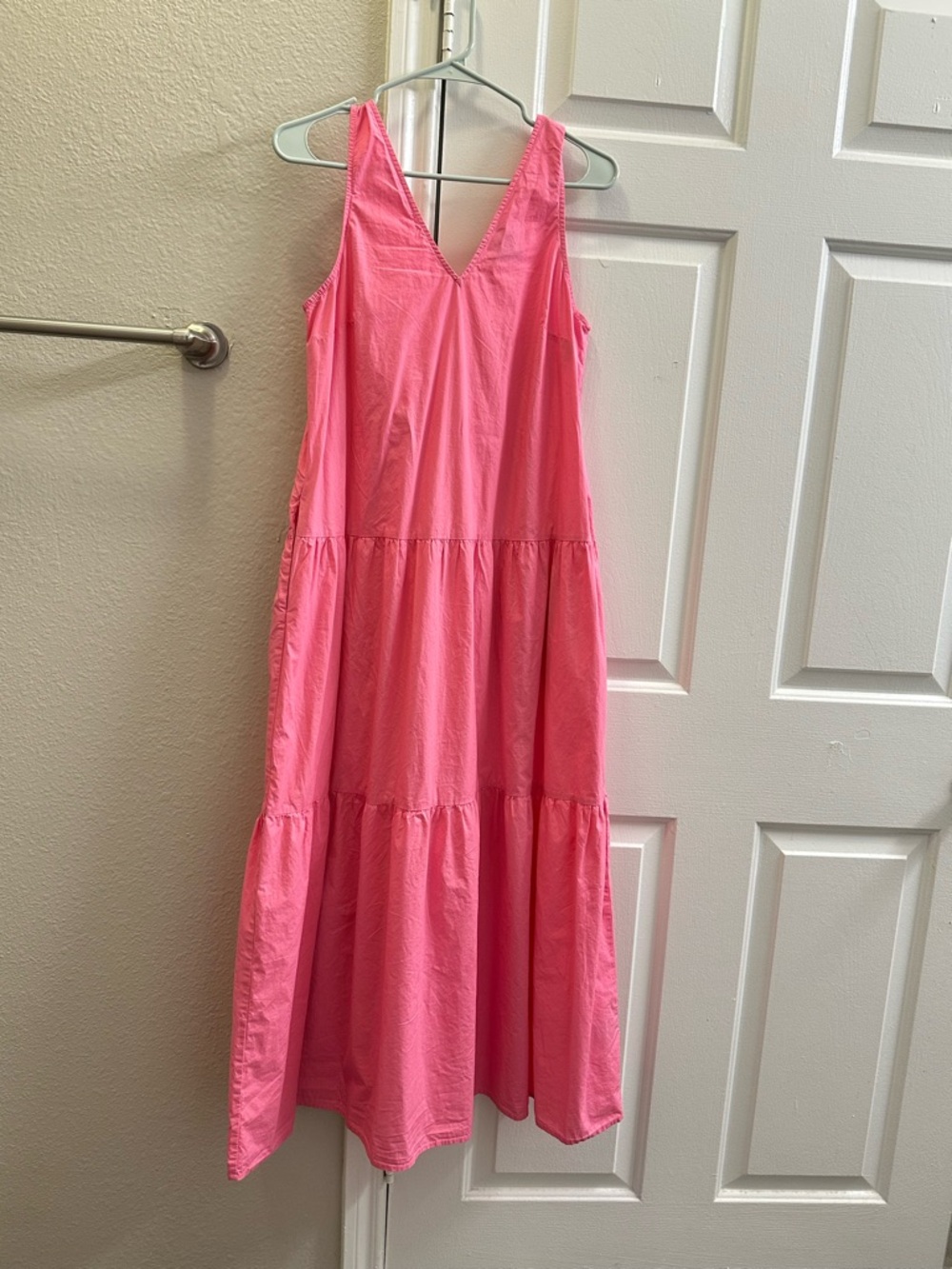 Who What Wear Bright Pink Maxi Dress. Small